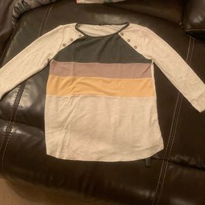 Pink Clover 3/4 length sleeve soft tee.  Dressy but comfortable.  Stitch Fix.